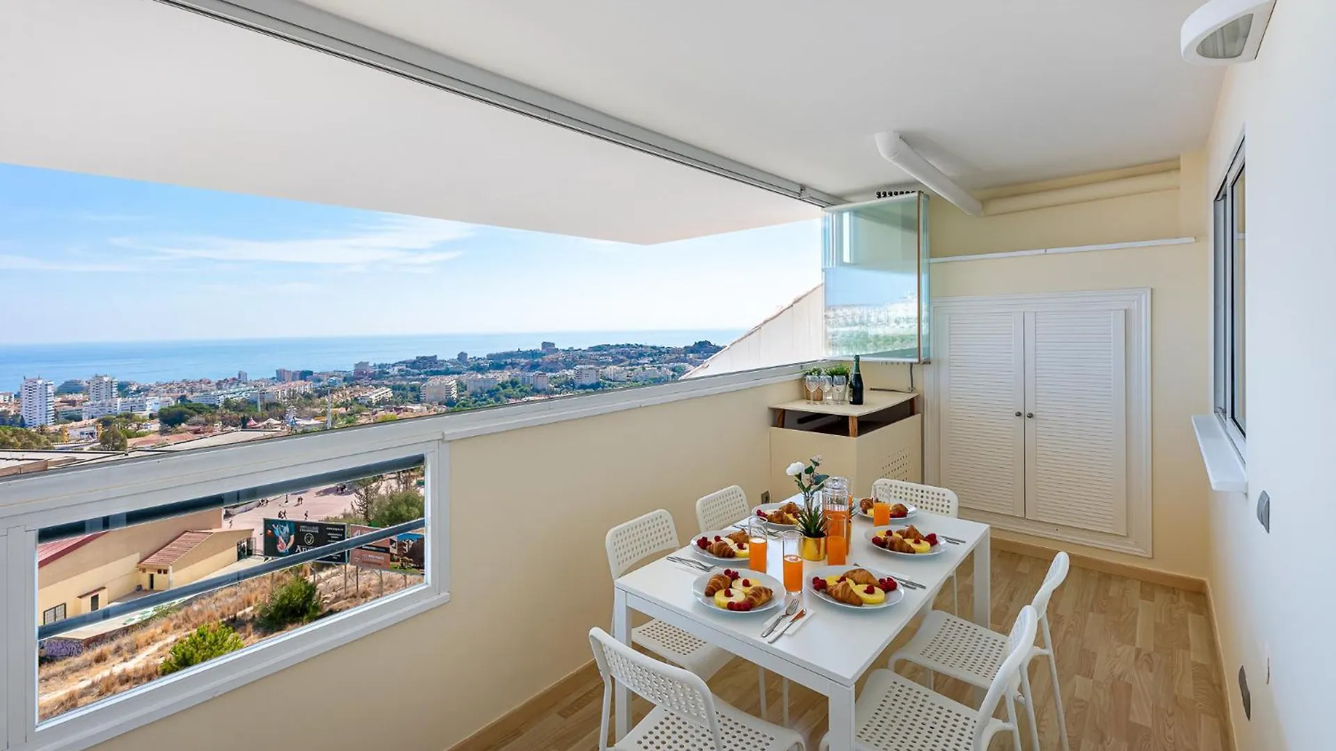 797 Holiday Rentals- Espectacular Piso Para 6 Con Vistas Al Mar Benalmadena