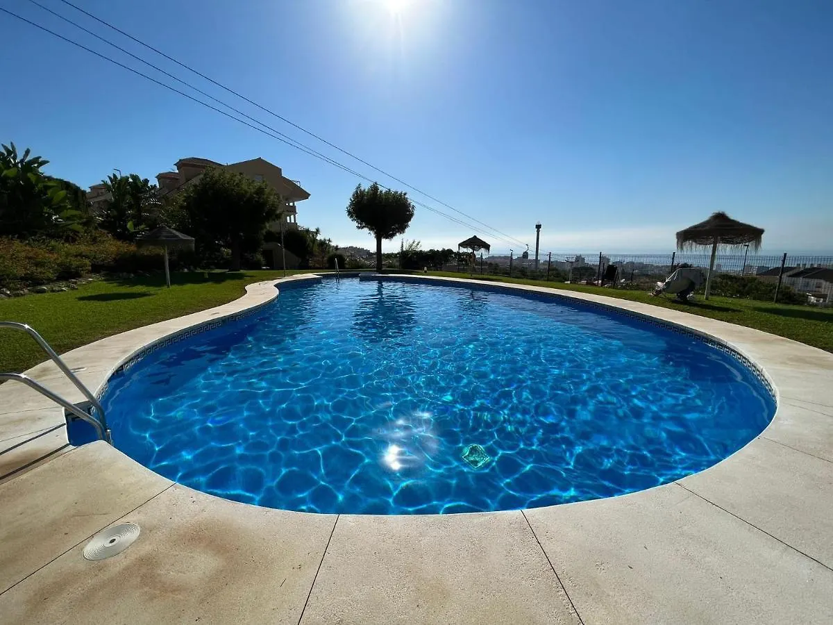 797 Holiday Rentals- Espectacular Piso Para 6 Con Vistas Al Mar Benalmadena