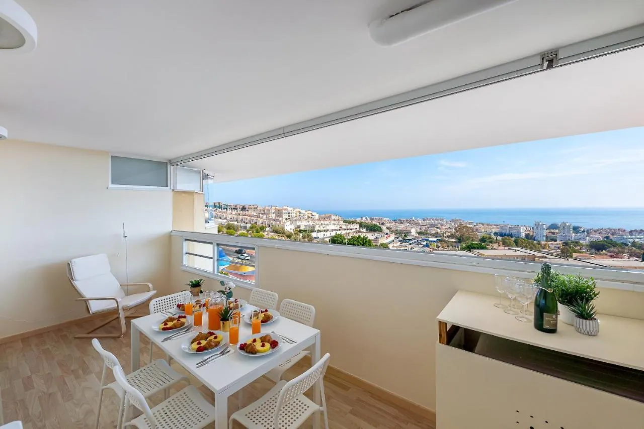 797 Holiday Rentals- Espectacular Piso Para 6 Con Vistas Al Mar Benalmadena